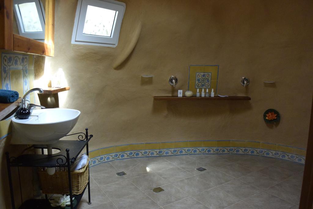 Dutch Farm Israel Bed and Breakfast Sede Zevi Eksteriør billede