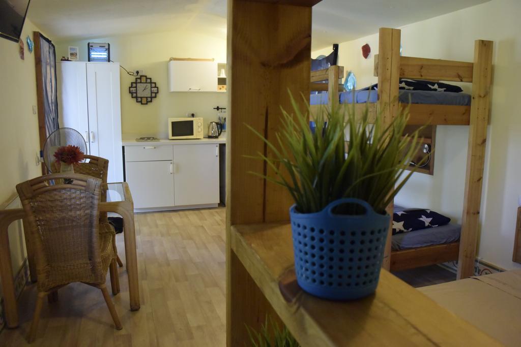 Dutch Farm Israel Bed and Breakfast Sede Zevi Eksteriør billede